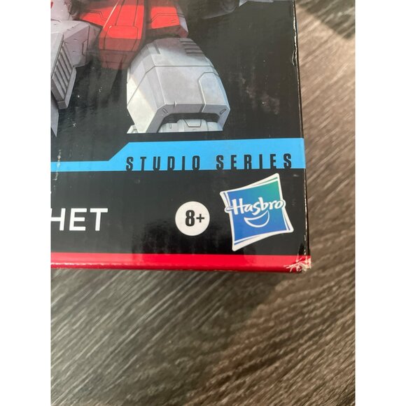 86-27 Brawn 86-28 Autobot Ratchet 2-Pack Transformers NEW - Picture 2 of 3